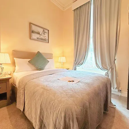 Waterloo Lodge-3